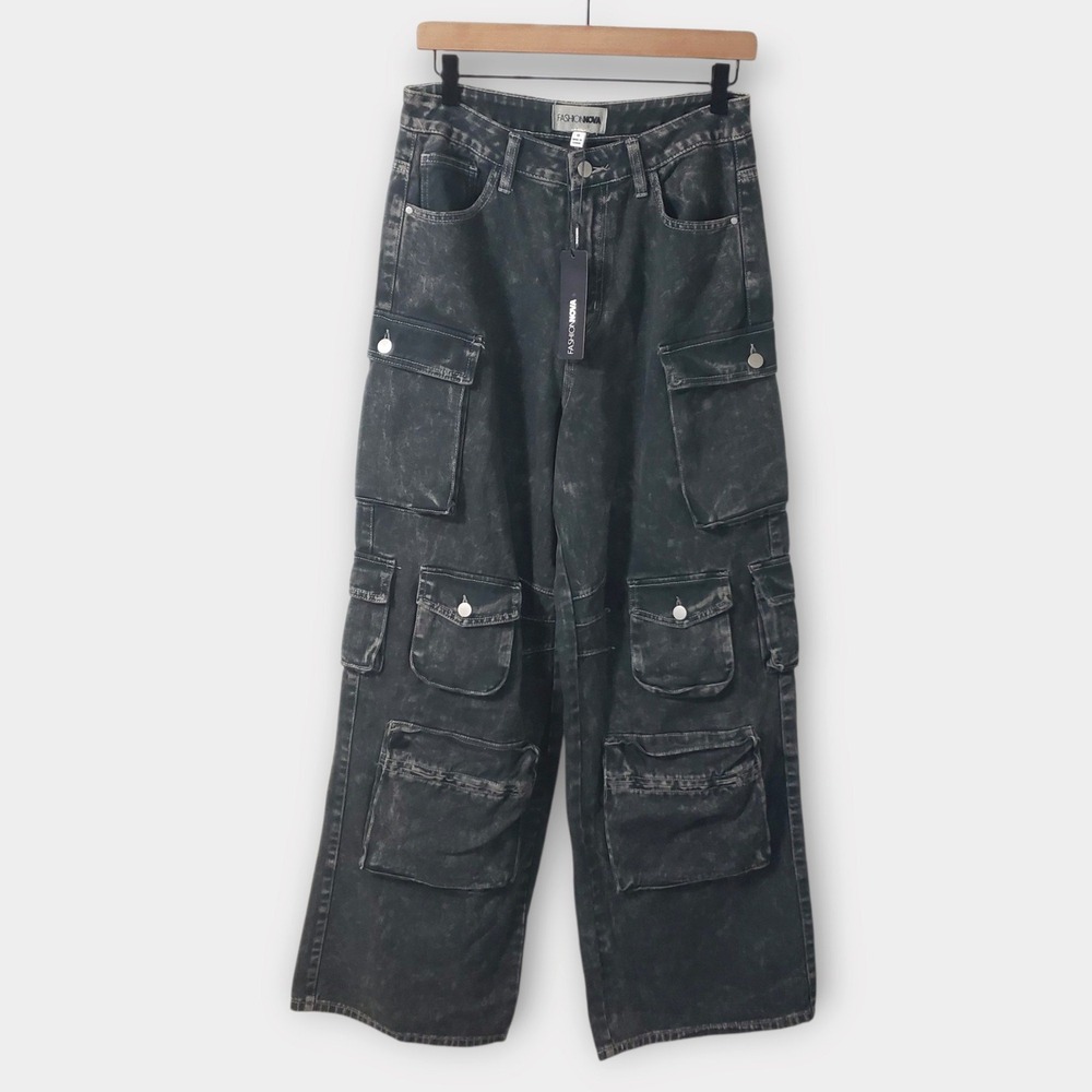 NWT Fashion Nova Lily High Rise Cargo Jeans Green Acid Wash Size 13 Wide Leg